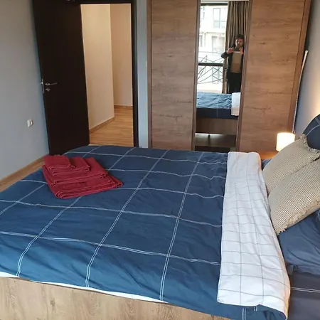 One Bedroom 37- Trakia 54 а *